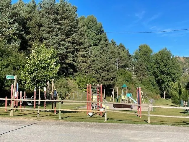 Apartamento DÚPLEX La MOLINA a 5 minutos de las pistas de esquí España