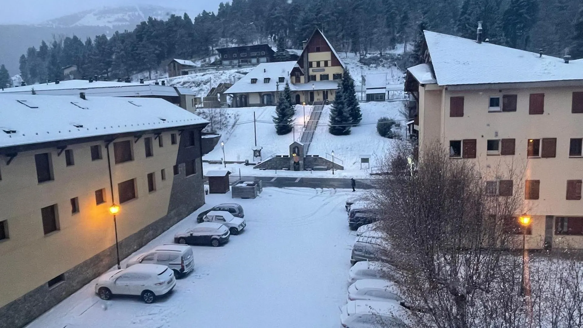 Apartamento DÚPLEX La MOLINA a 5 minutos de las pistas de esquí
